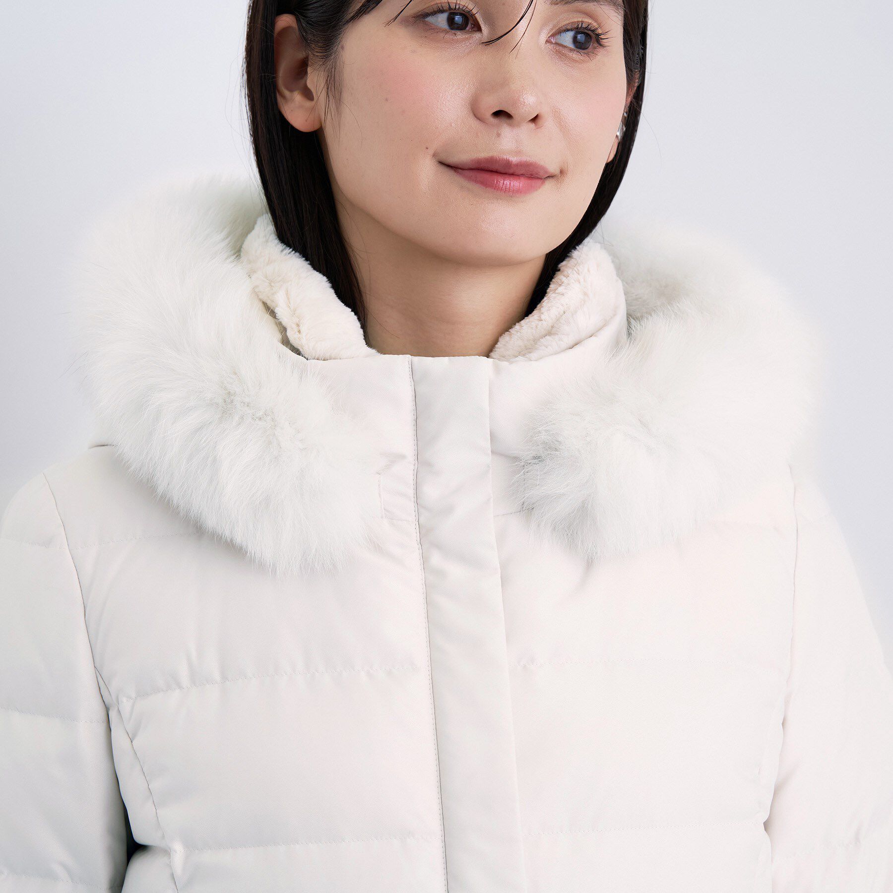 INDIVI「【名品／撥水／抗菌防臭】ショート丈リサイクルダウンコート」|ダウン|