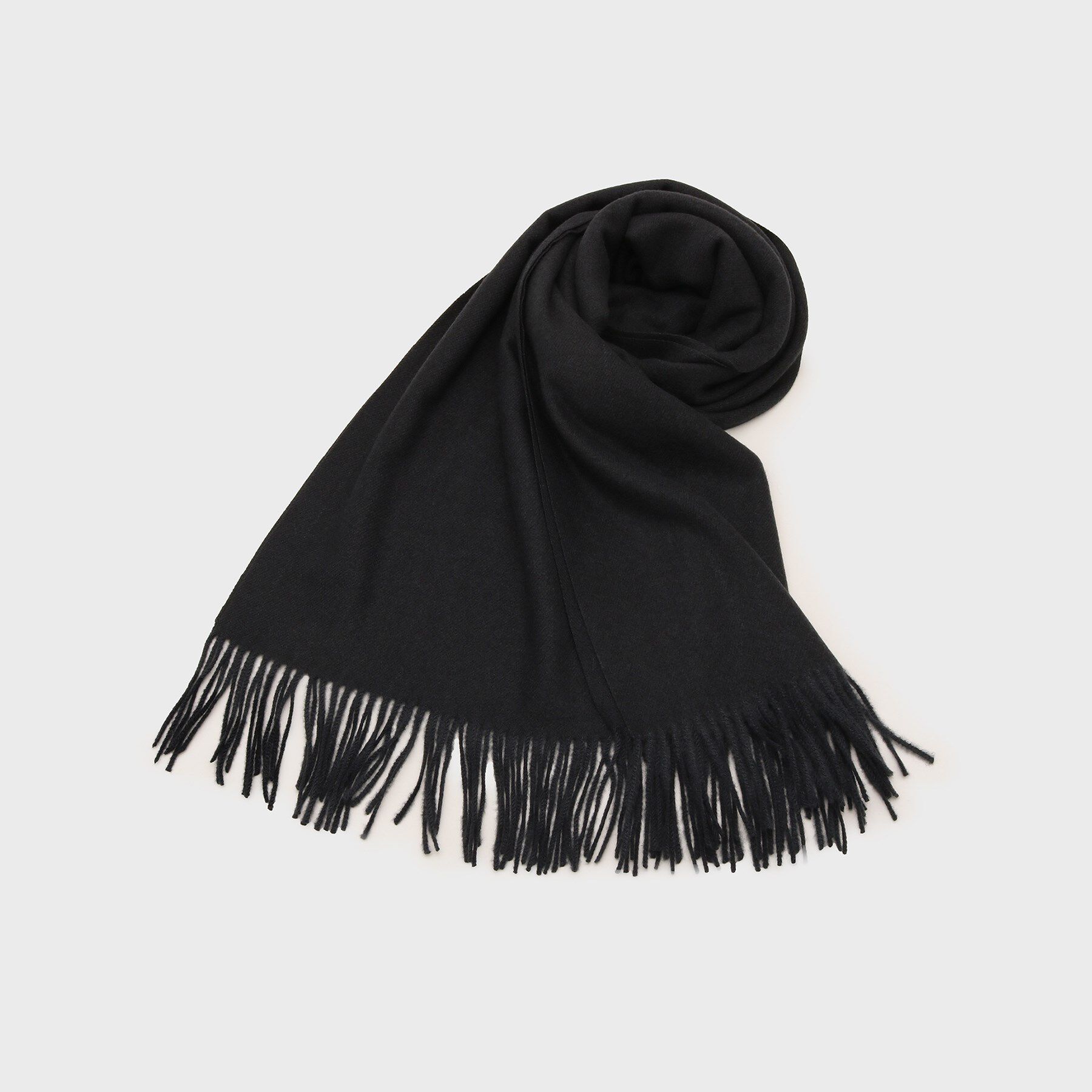 tk.TAKEO KIKUCHI「アソートボリュームシャギーマフラー」|ストール|ブラック(019)