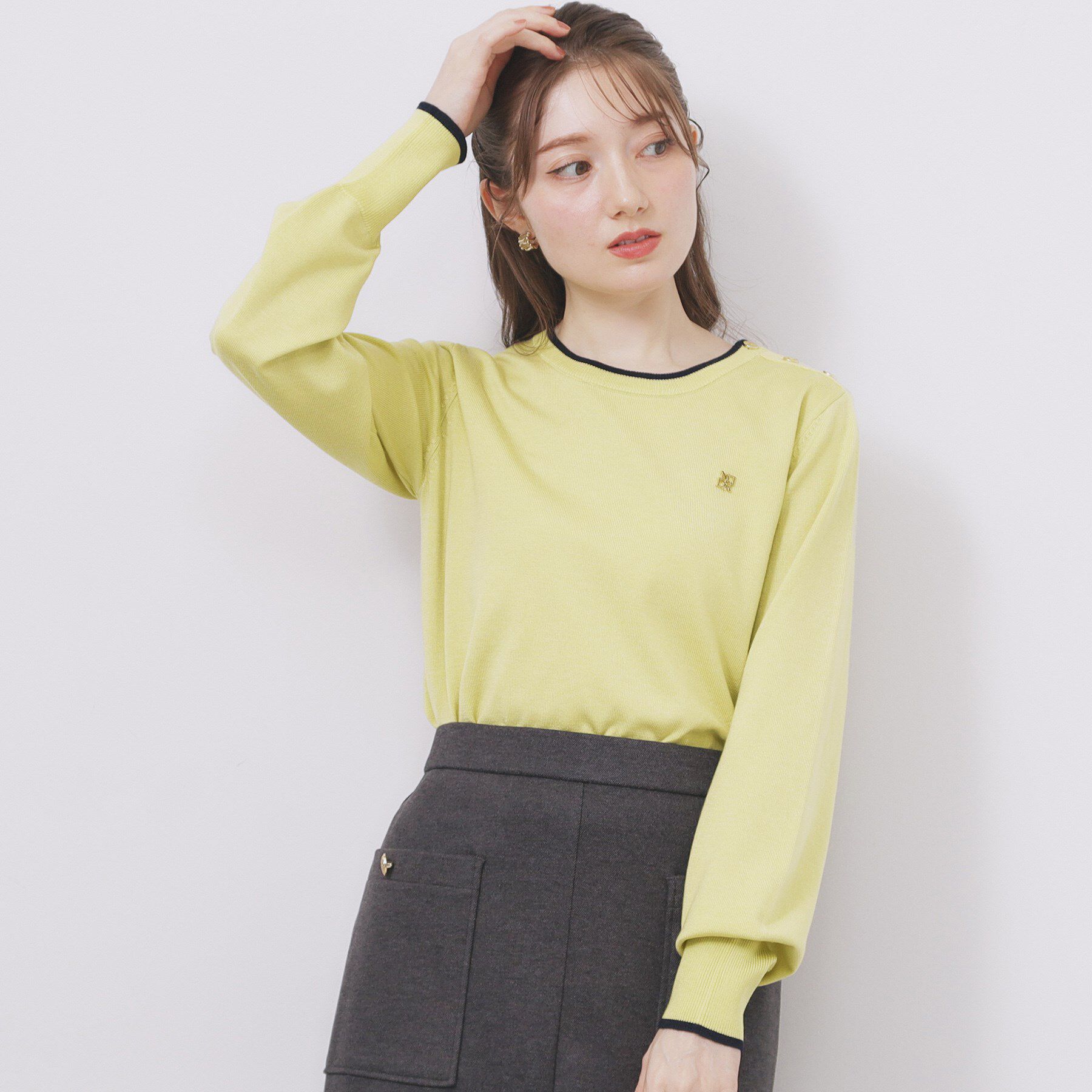 index「ゴールドパーツ付きバイカラークルーネックニット【洗濯機OK】」|ニット・セーター|