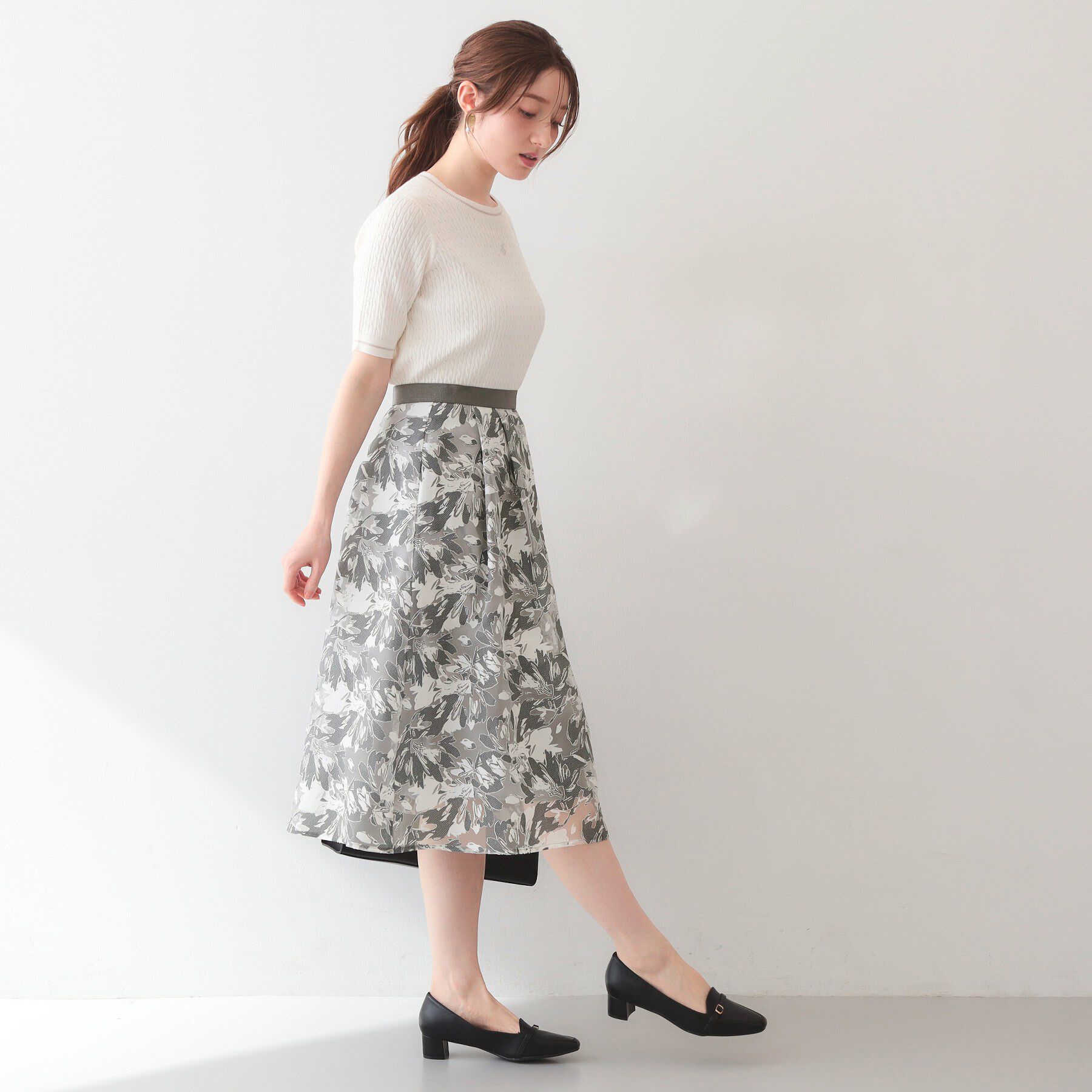 index「シアーフラワータックフレアスカート【洗濯機OK】」|スカート|