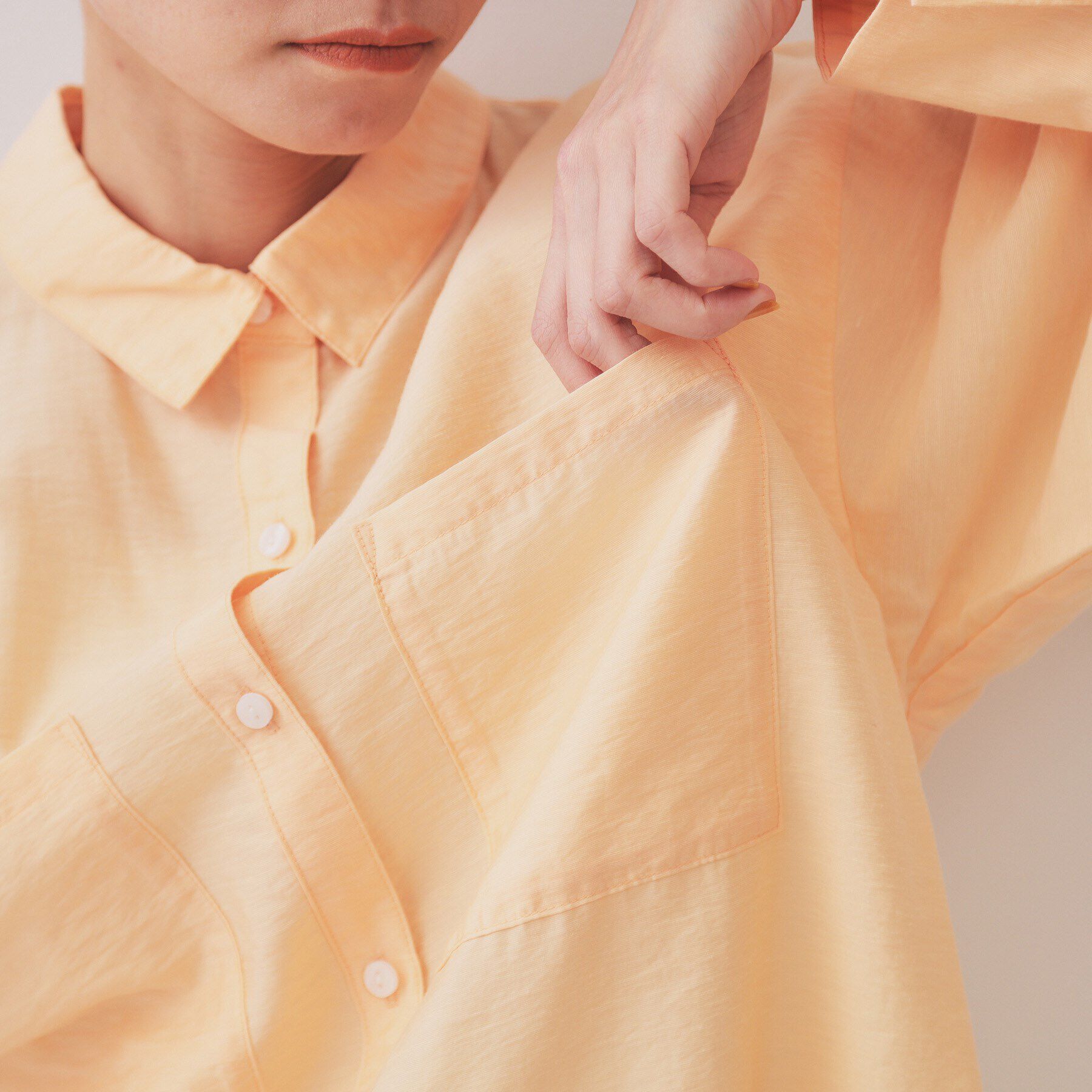 OPAQUE.CLIP「《andGIRL掲載》麻混シアーダブルポケットシャツ【洗濯機洗い可】」|シャツ・ブラウス|