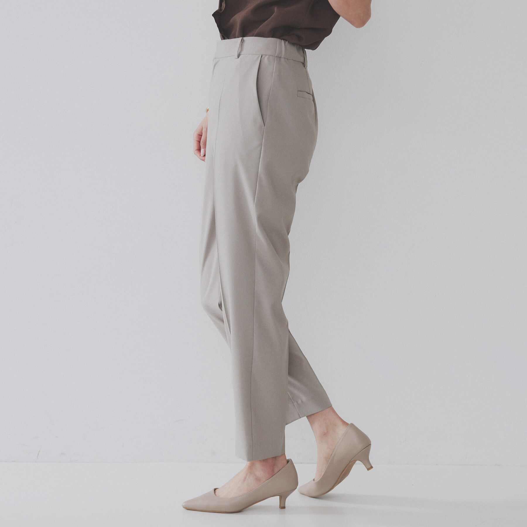 OPAQUE.CLIP「ストレッチリネンライク美脚テーパードパンツ【洗濯機洗い可/吸水速乾】」|その他|