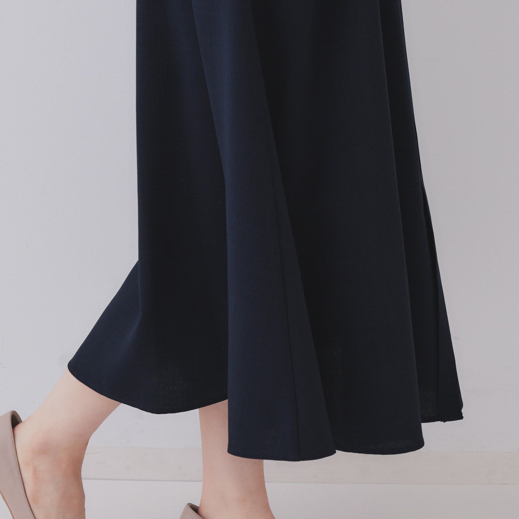 OPAQUE.CLIP「ピンタックフィット＆フレアワンピース【洗濯機洗い可】」|ワンピース|