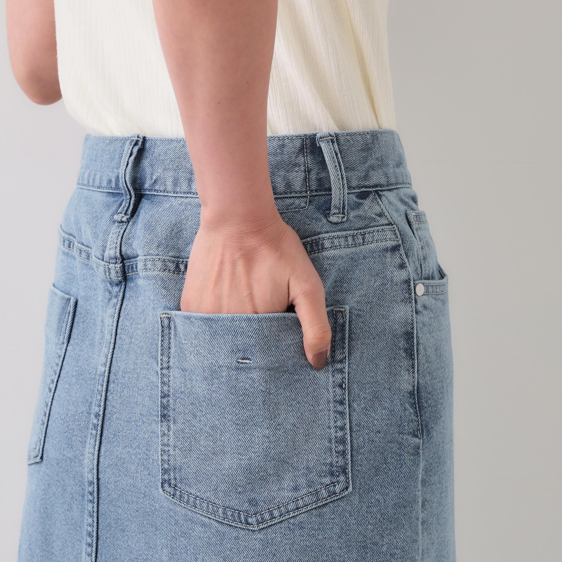 OPAQUE.CLIP「デニムナロースカート【洗濯機洗い可】」|スカート|