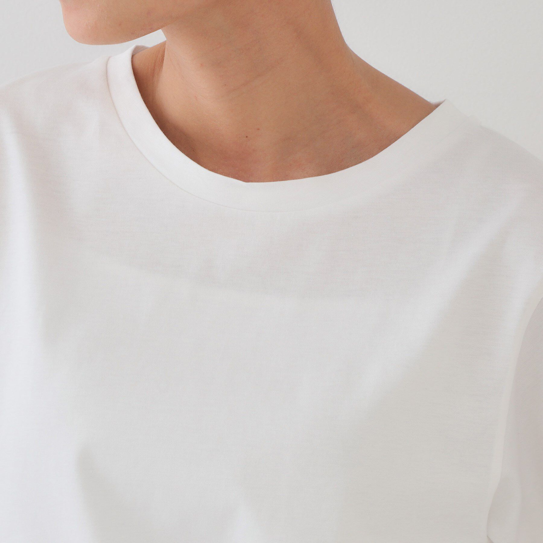 OPAQUE.CLIP「《ツインセット》スパンコールキャミ&times;Tシャツ【洗濯機洗い可】」|その他|