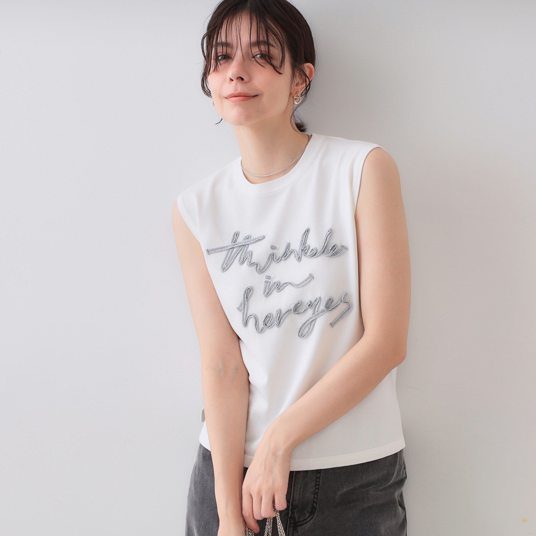 OPAQUE.CLIP「ラメテープロゴニット【洗濯機洗い可/抗ピル】」|ニット・セーター|ホワイト(001)