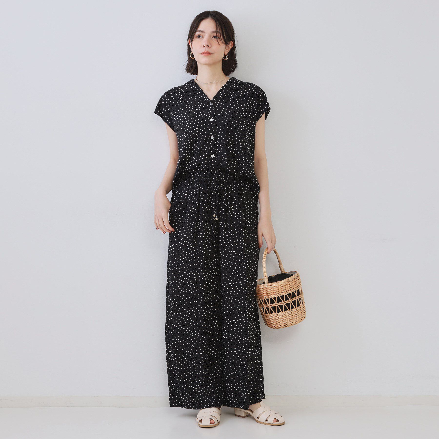 OPAQUE.CLIP「幾何柄プリントイージーワイドパンツ/セットアップ対応【洗える】」|その他|