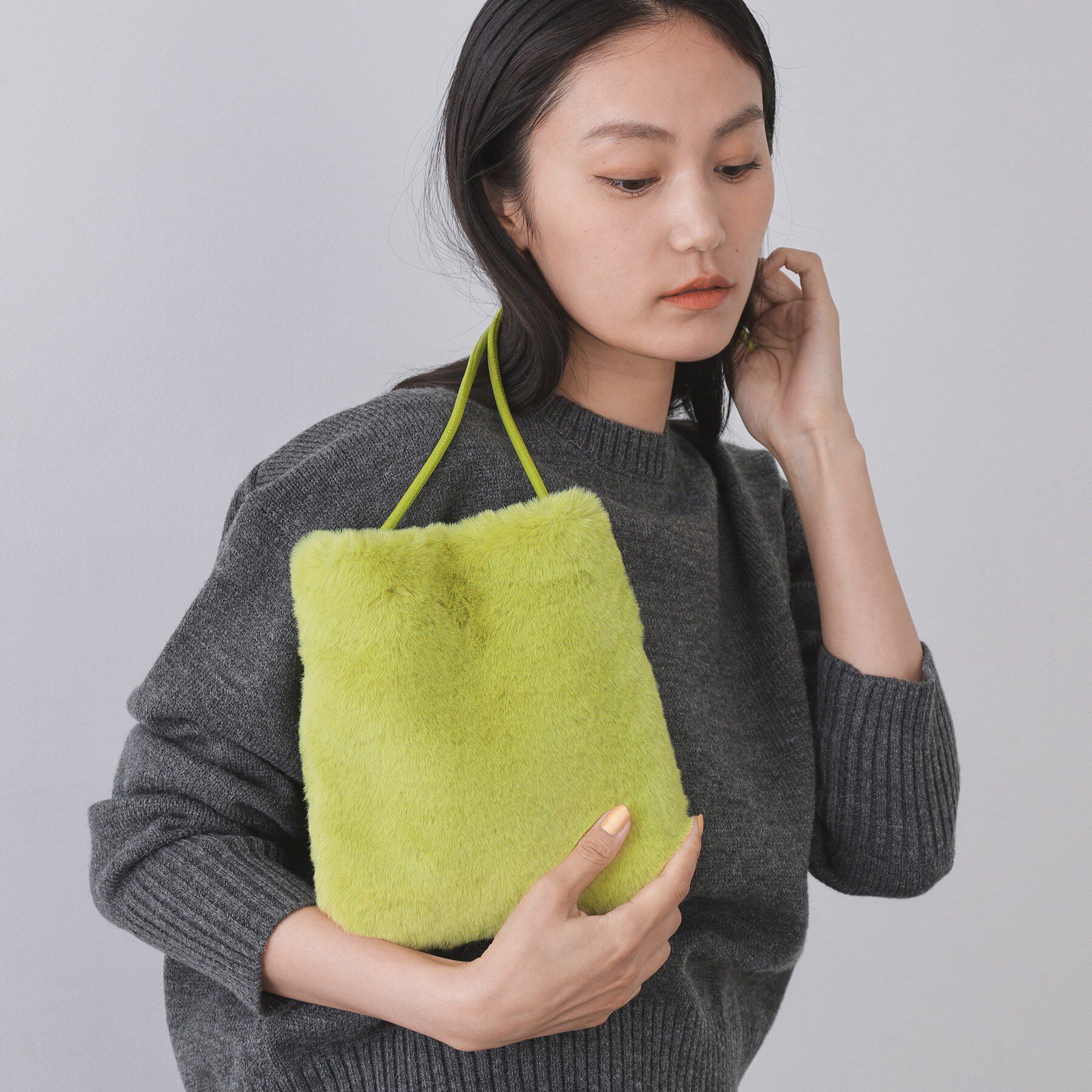 OPAQUE.CLIP「【11色展開】フェイクファースクエアミニポシェット」|ショルダー・メッセンジャー|