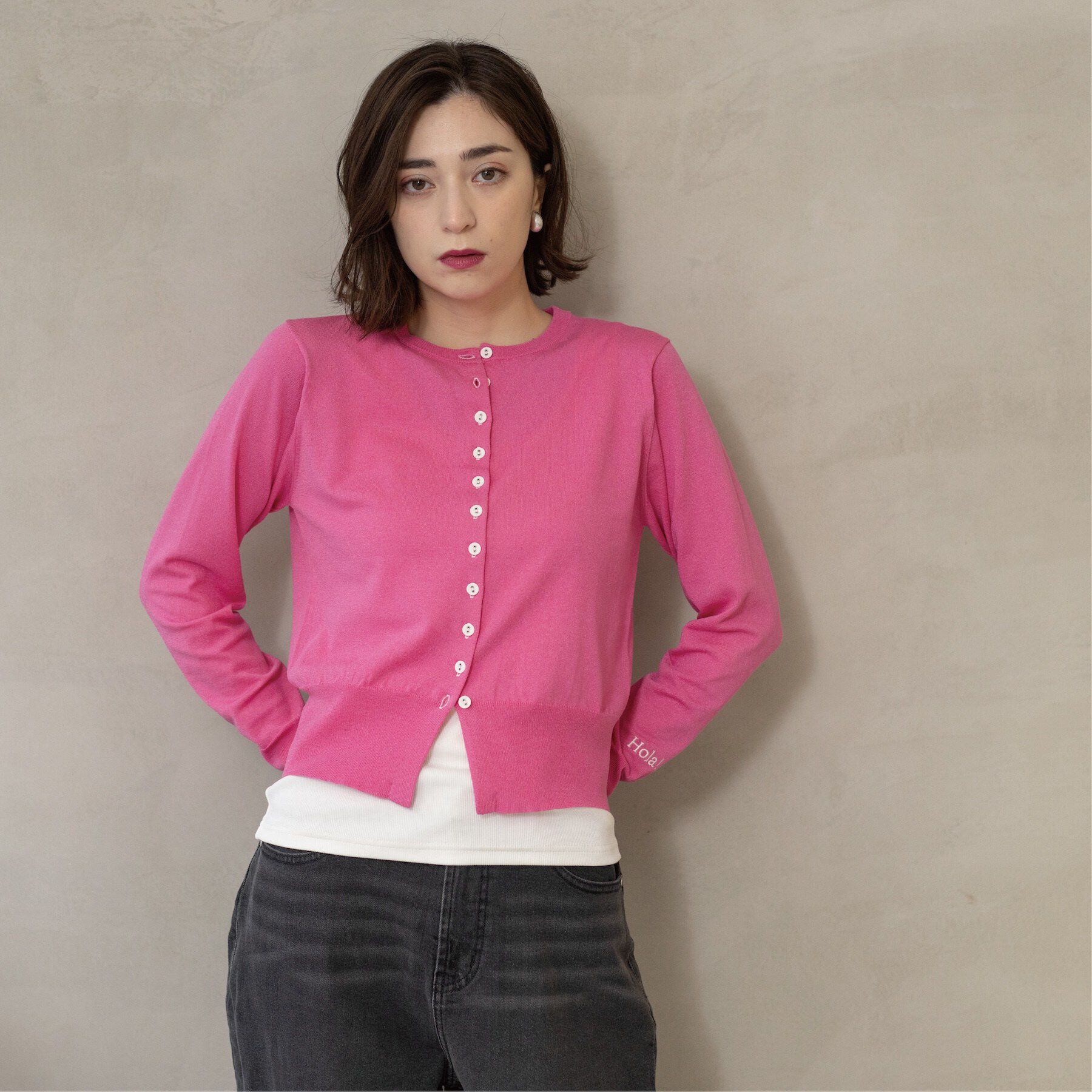 OPAQUE.CLIP「多ボタン 袖口刺繍クルーネックカーディガン」|カーディガン|