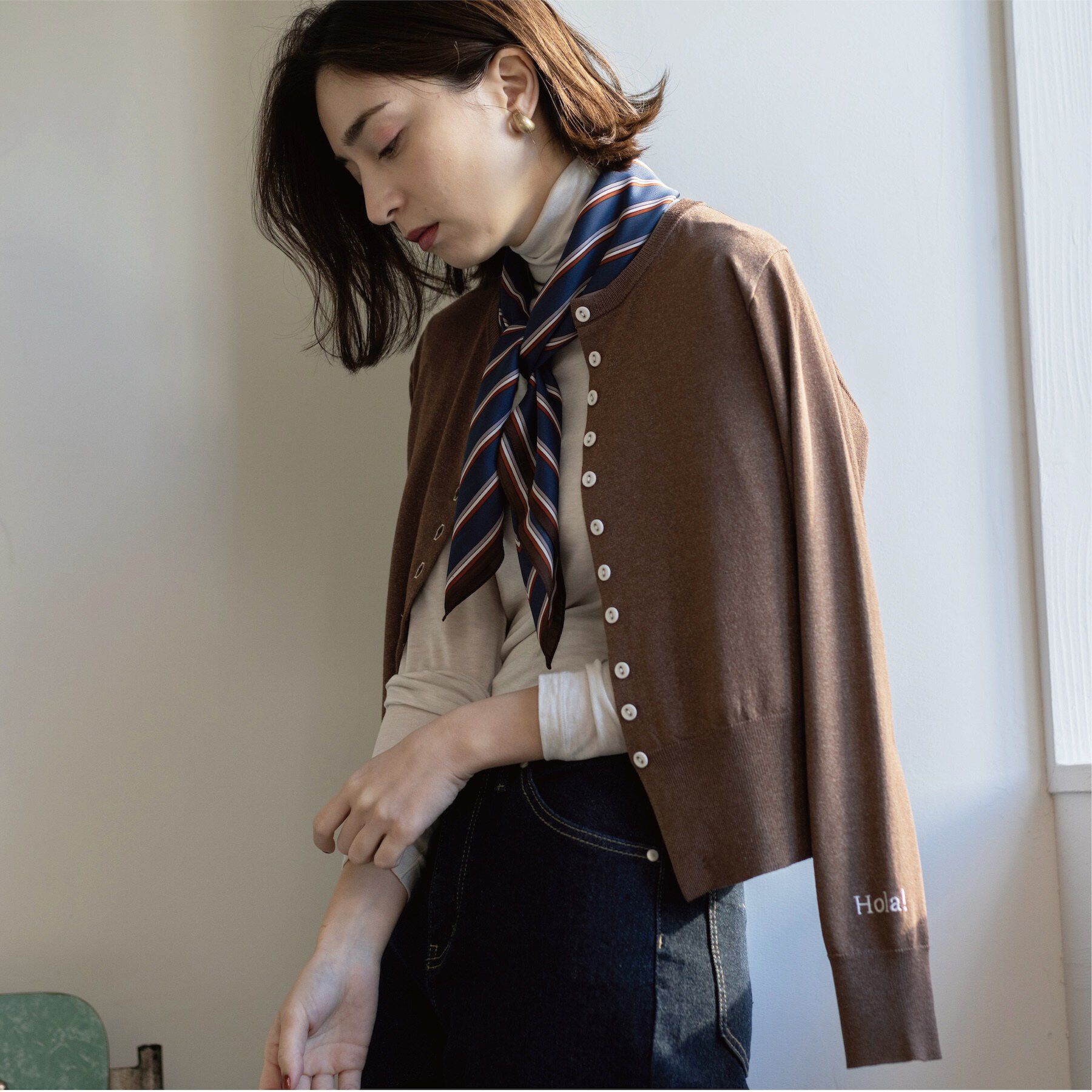 OPAQUE.CLIP「多ボタン 袖口刺繍クルーネックカーディガン」|カーディガン|