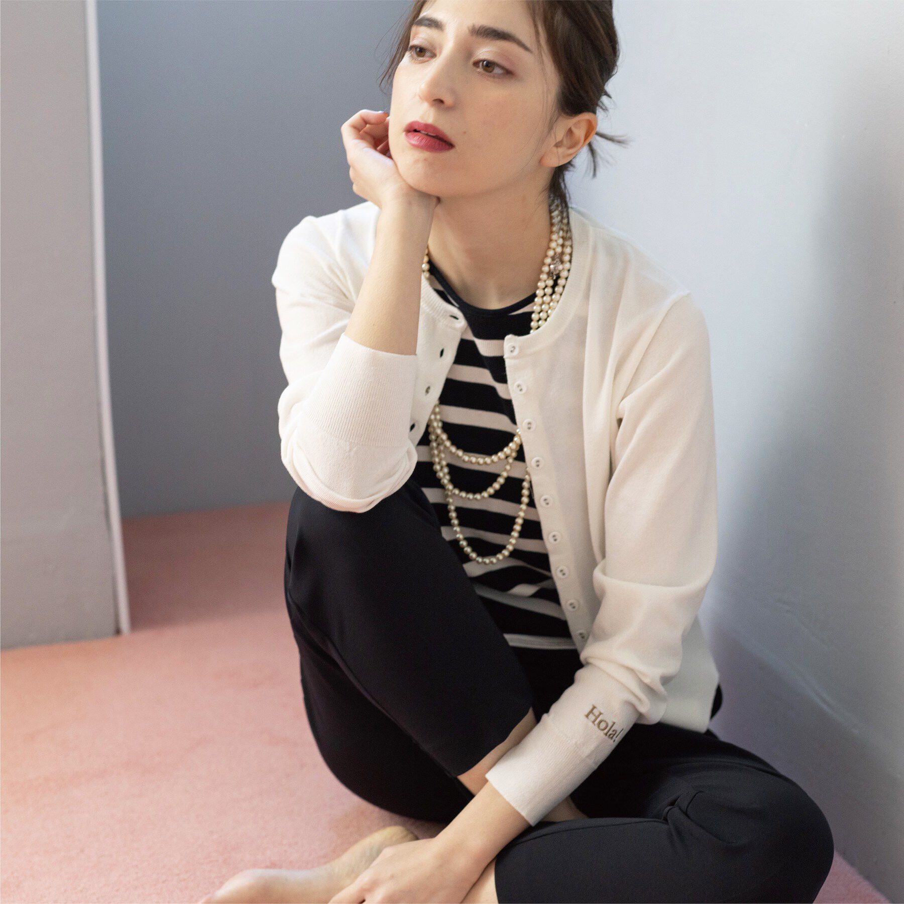 OPAQUE.CLIP「多ボタン 袖口刺繍クルーネックカーディガン」|カーディガン|