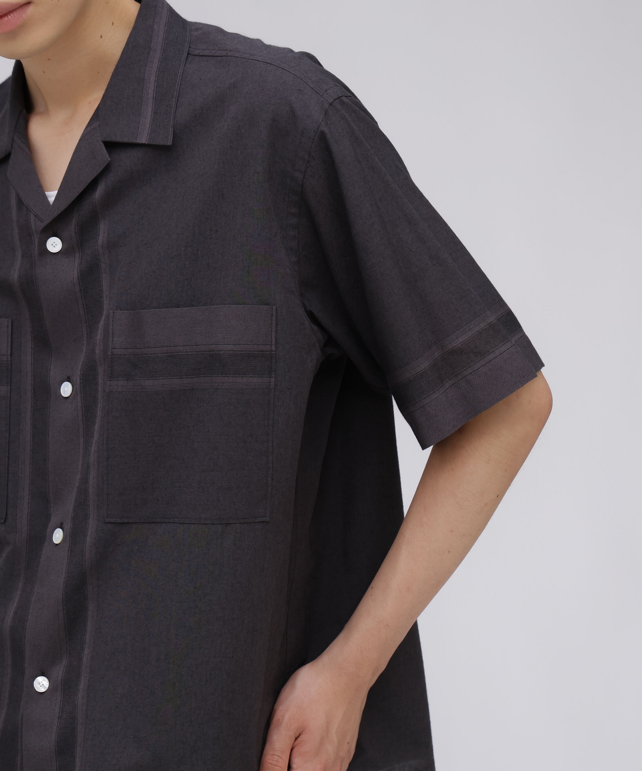 YLEVE 「YLEVE / DOBBY STRIPE CHAMBRAY OPEN COLLAR SHIRT」|シャツ・ブラウス|