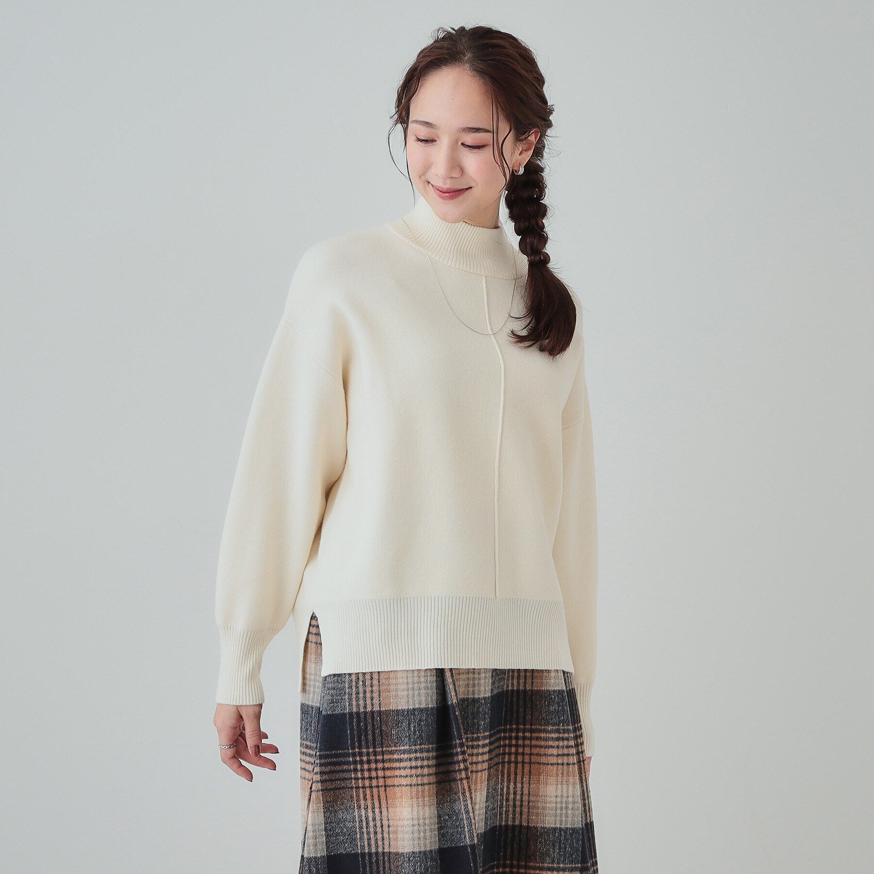 SHOO･LA･RUE「【洗える/ちくちくしにくい/静電気軽減】スウェットライク ハイネックニット」|ニット・セーター|