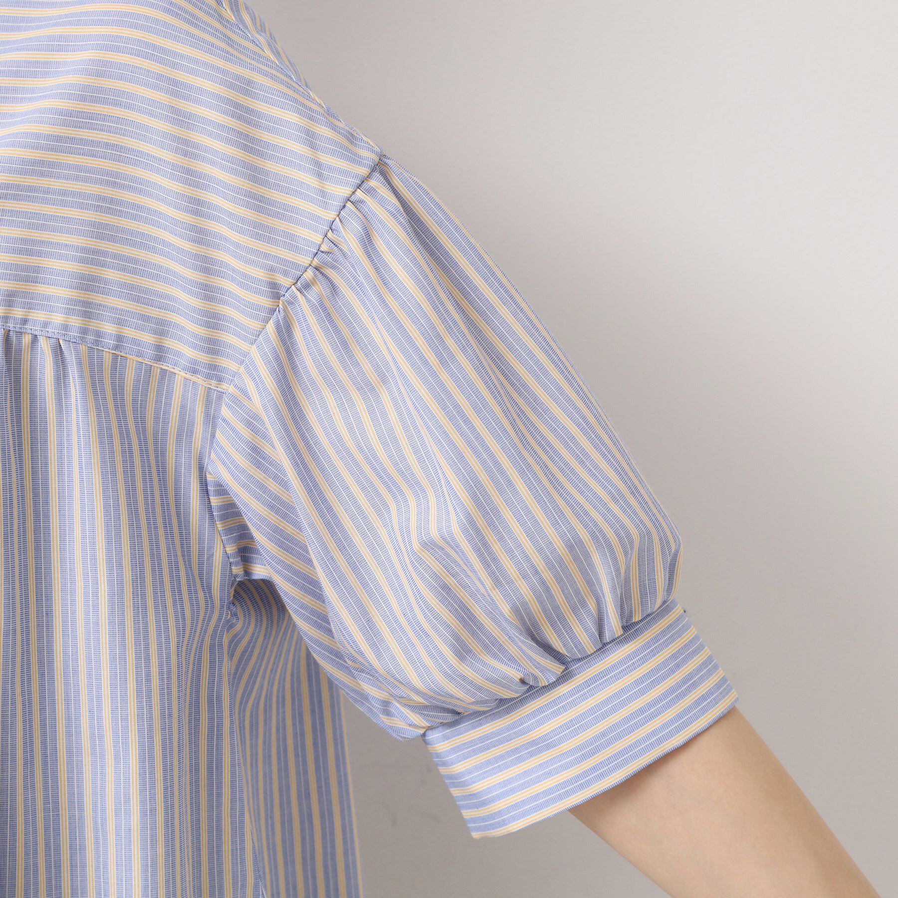 Dessin「【洗える・4サイズ展開】フロントスリット五分袖ブラウス（XS～L）」|シャツ・ブラウス|