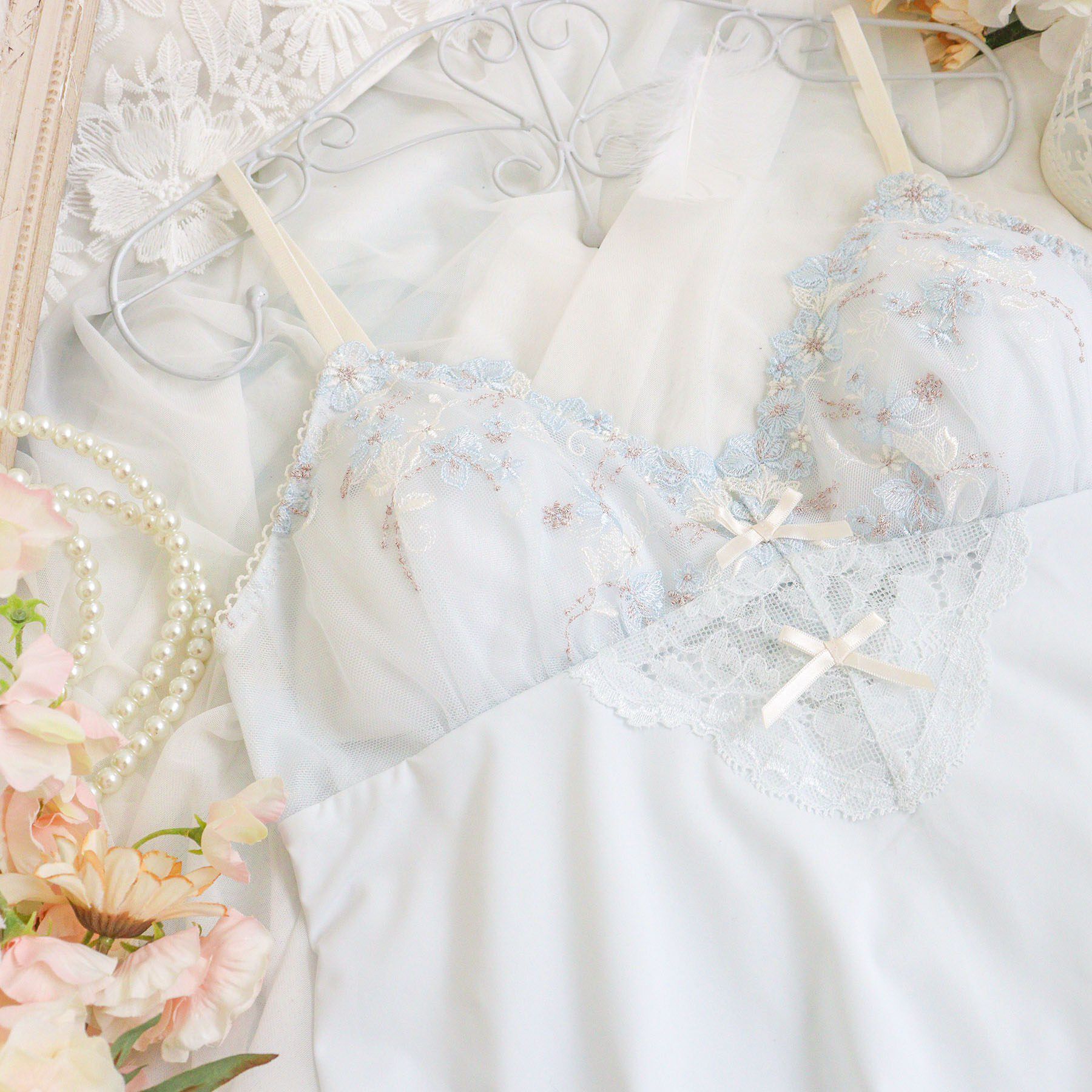 Risa Magli「フェナ カップ付キャミソール」|キャミソール|