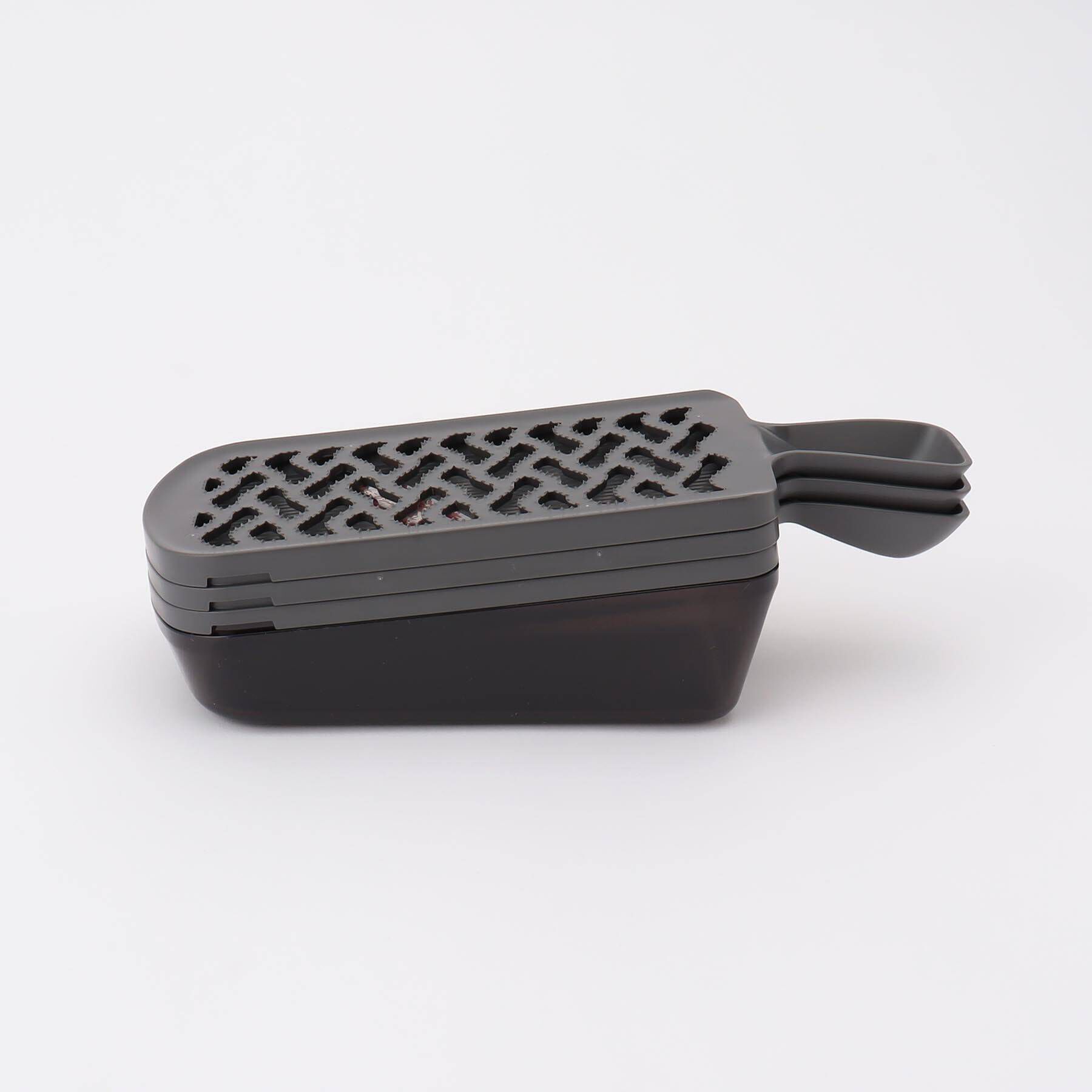 212 KITCHEN STORE「コンパクト調理器セット (両刃スライサー、千切、おろし、指ガード) ＜KK カイキッチン＞」|食器・キッチングッズ|