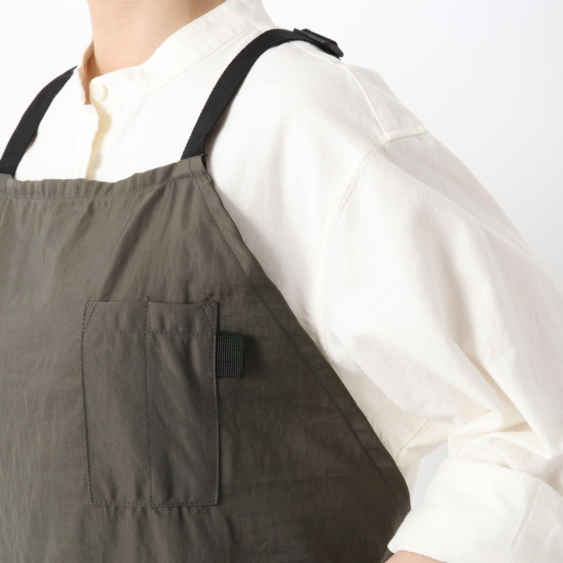 212 KITCHEN STORE「無地撥水エプロン DGY」|食器・キッチングッズ|