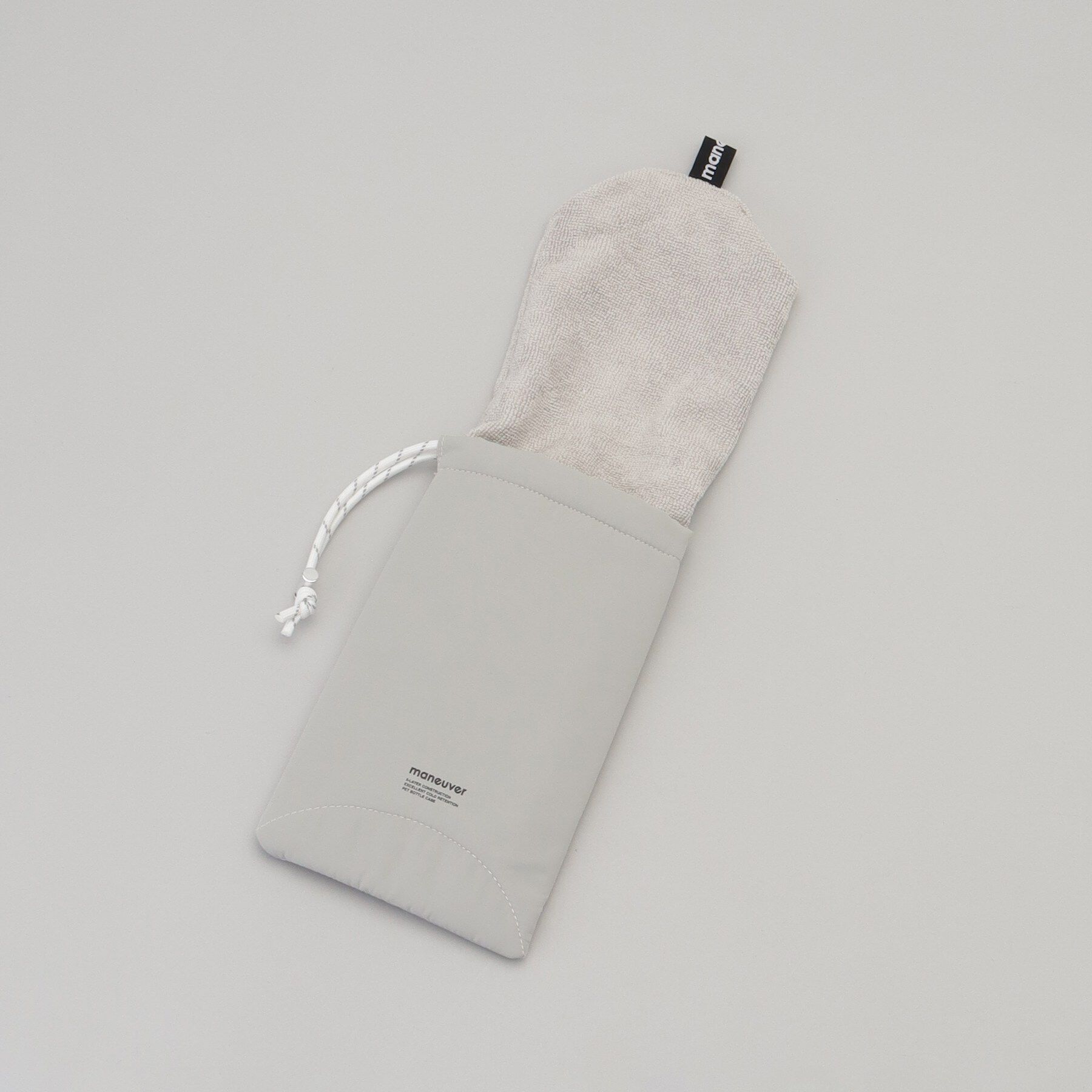 212 KITCHEN STORE「5レイヤー保冷ペットボトルケース maneuver GY」|食器・キッチングッズ|