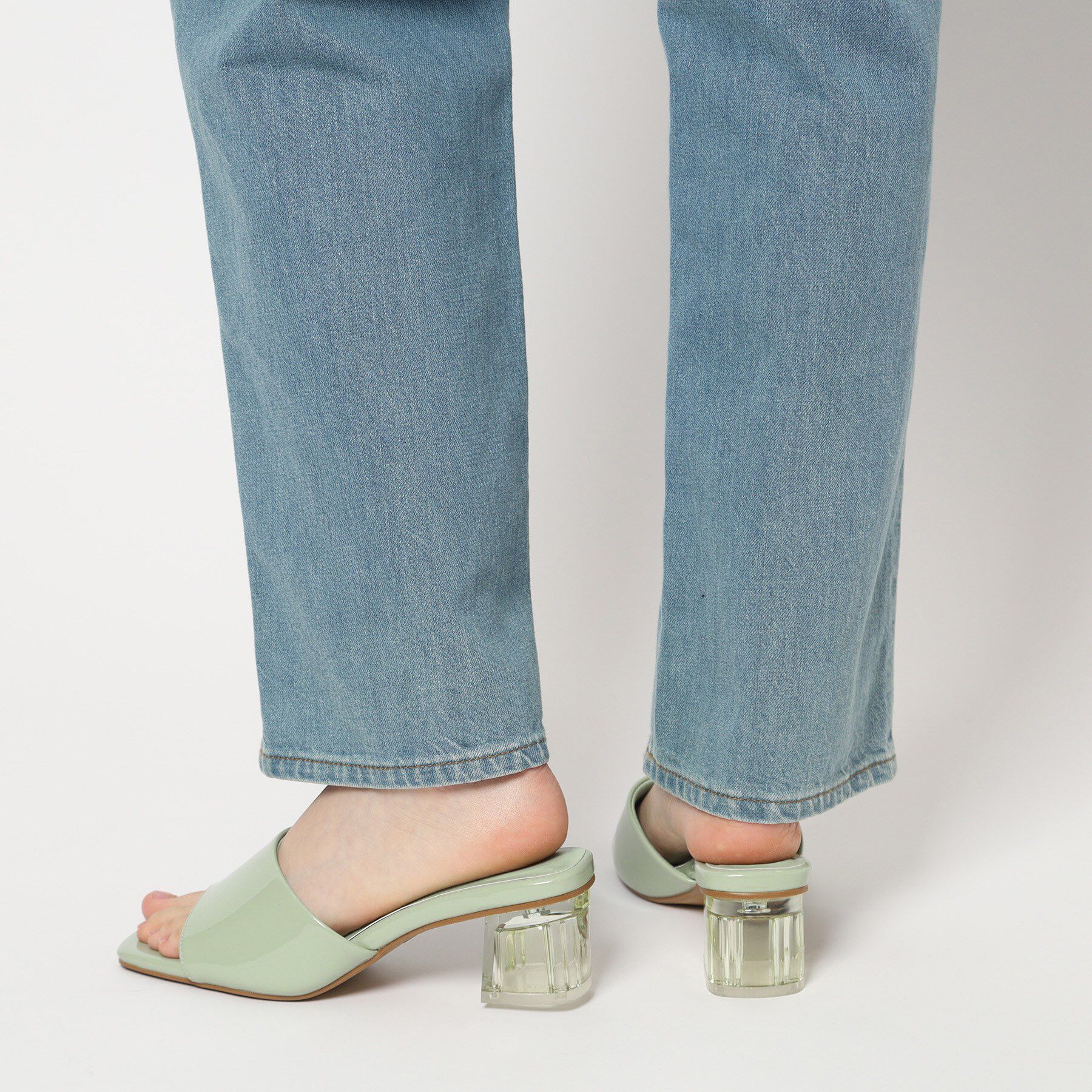 ESPERANZA「スクエアトゥクリアヒールミュール」|サンダル|