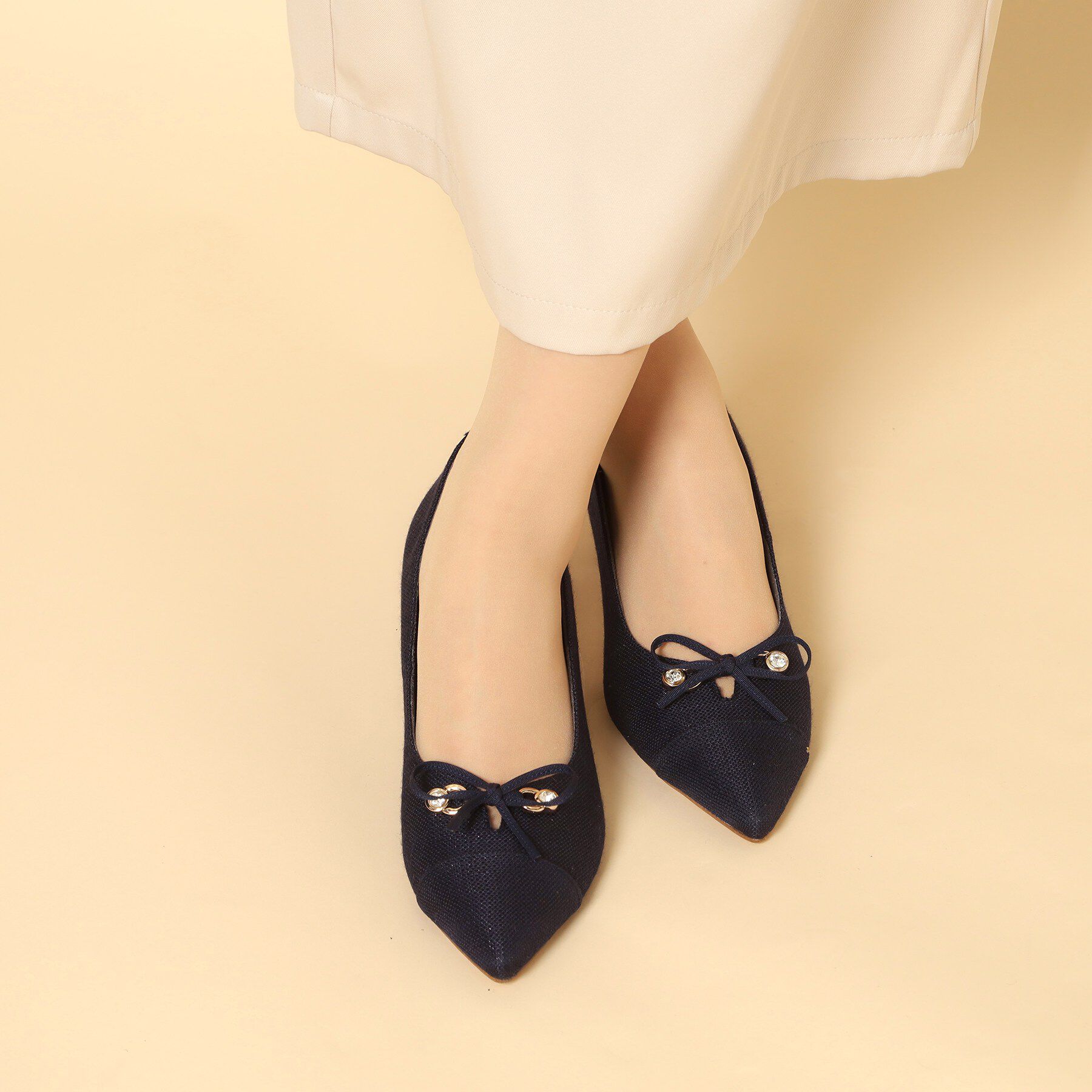 ESPERANZA「ビジューリボンポインテッドパンプス」|パンプス|ブルー(393)