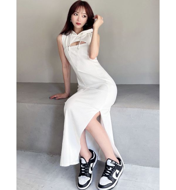 RESEXXY「カットアウトフーディワンピース」|ワンピース|