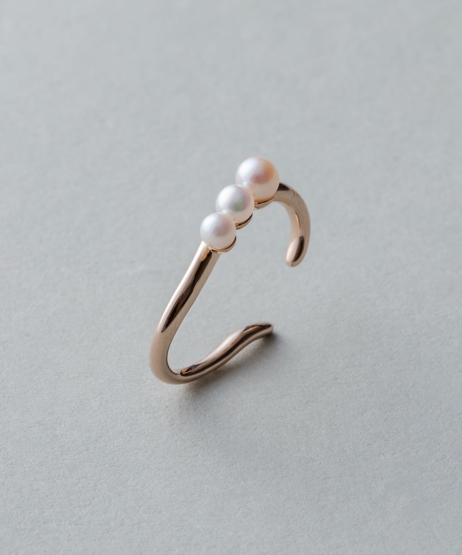 ete「パール ライナーカフ」|イヤーカフ|ピンクゴールド