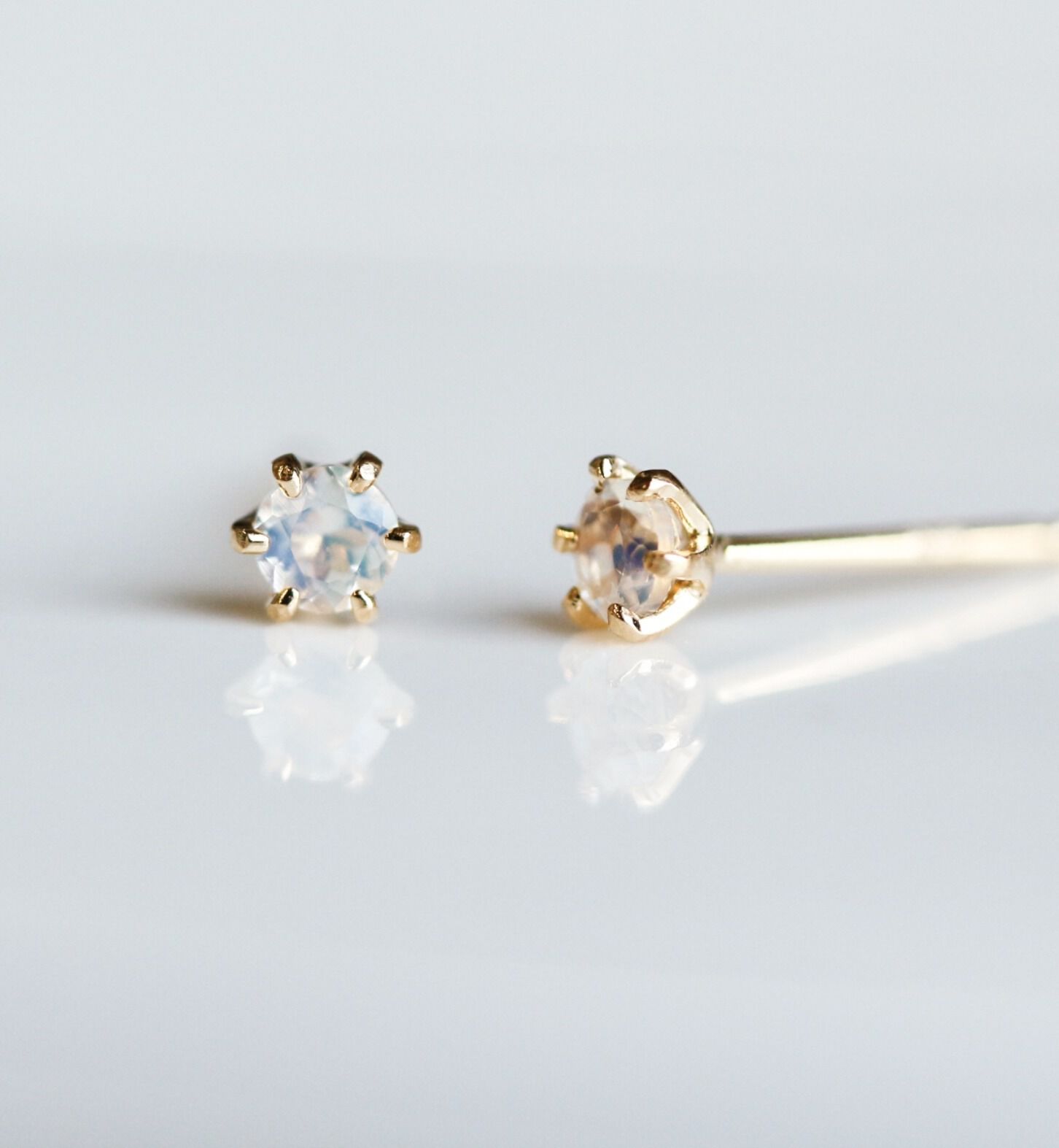  「誕生石 一粒ピアス | K18 」|ピアス|