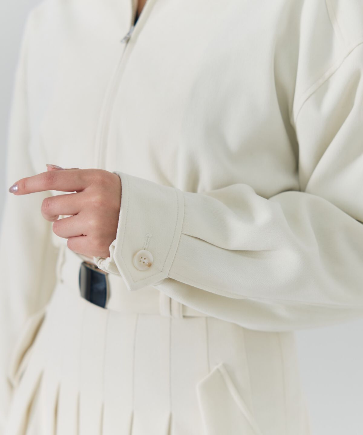 REDYAZEL「フロントジップショートブルゾン」|ブルゾン・スタジャン|