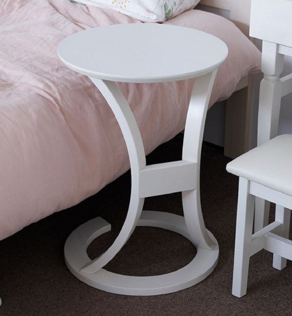 B-COMPANY「手元近くまで寄せられる　LOTUSサイドテーブル」|ステーショナリー|