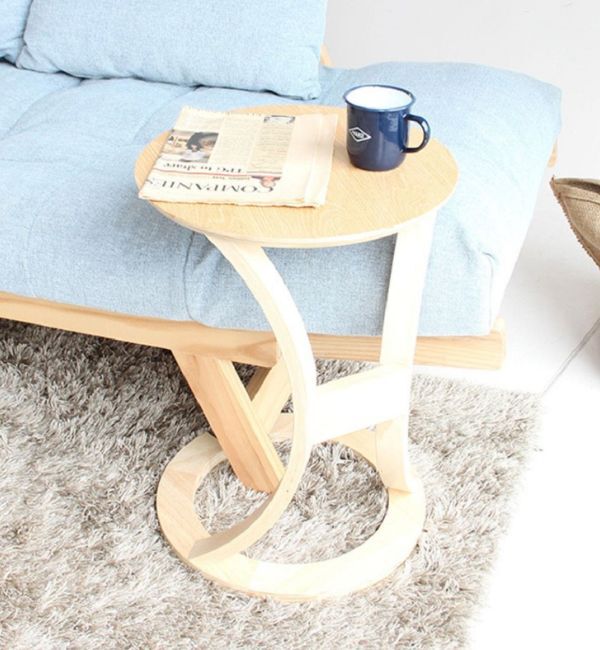 B-COMPANY「手元近くまで寄せられる　LOTUSサイドテーブル」|ステーショナリー|