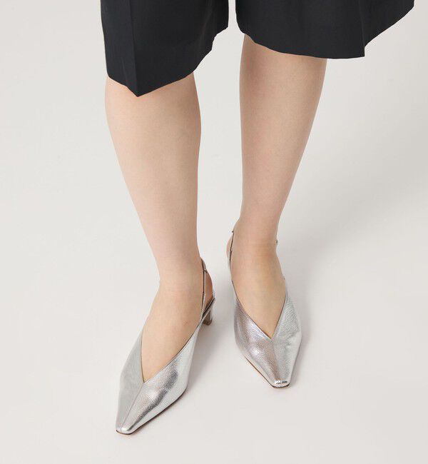 ODETTE E ODILE「センターシームバックベルト パンプス40&darr;&uarr;」|パンプス|