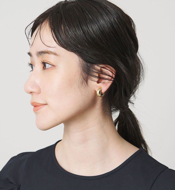 UNITED ARROWS「PLUMP C イヤリング」|イヤリング|