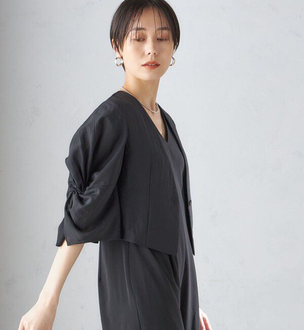 SHIPS for women「little black:〈手洗い可能〉ネジリ スリーブ シアー ショート 羽織（セレモニー対応可）」|ノーカラージャケット|