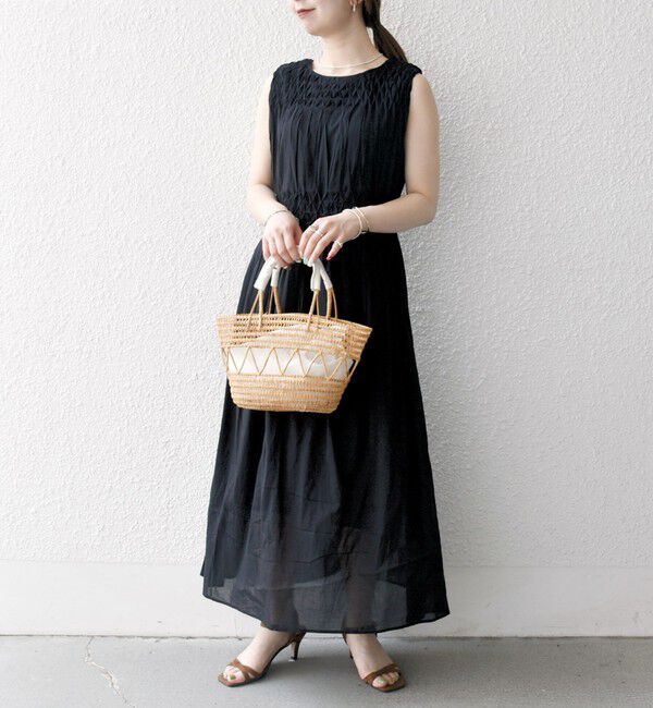 SHIPS any「《一部追加予約》【WEB限定】SHIPS any: ハンドスモッキング  コットン フレア ノースリーブ ワンピース」|ワンピース|