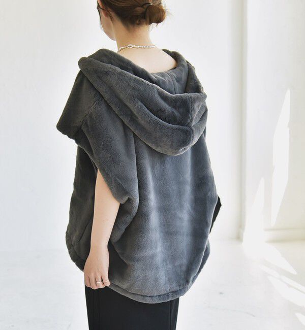 quaranciel「quaranciel: フーディー フェイクファー ドロスト ジップ ショート ベスト」|ダウンベスト・ベスト|