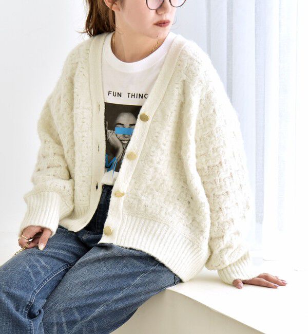 quaranciel「quaranciel: 透かし編み Vネック コンパクト ドルマンニットカーディガン」|カーディガン|ホワイト