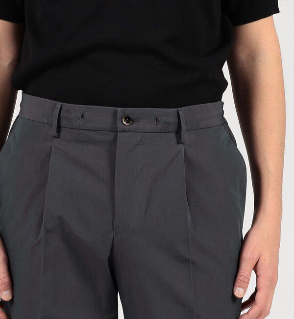 TOMORROWLAND MENS「コットンナイロンシャンブレー 1プリーツ イージースラックス FABRICA」|スラックス|