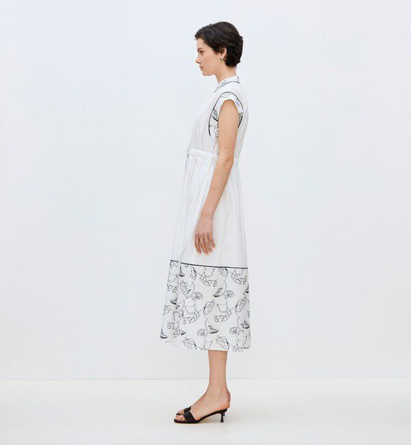 TOMORROWLAND collection「【WEB先行予約】フルッタエンブロイダリー タックストレートワンピース」|ワンピース|