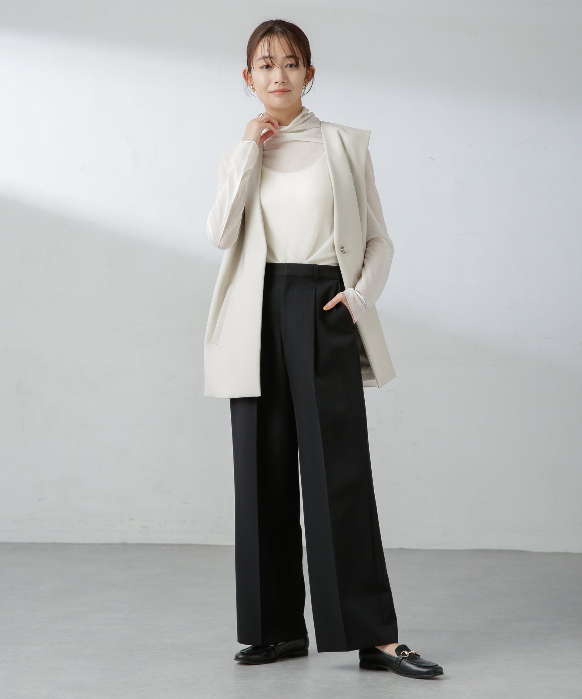 nano･universe「センタープレスストレートパンツ（セットアップ可）」|スラックス|