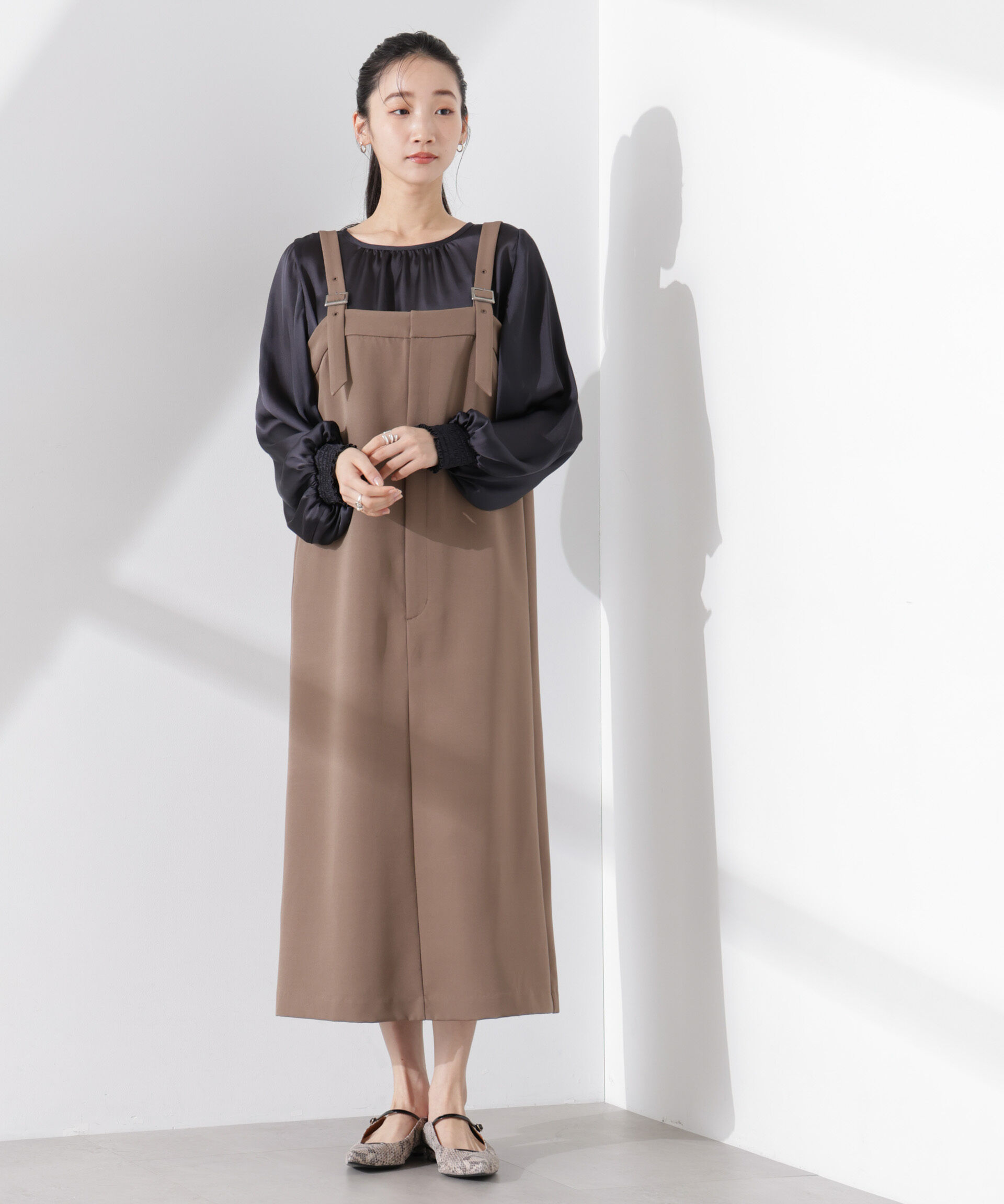 nano･universe「2WAYデザインスリーブサテンブラウス」|シャツ・ブラウス|