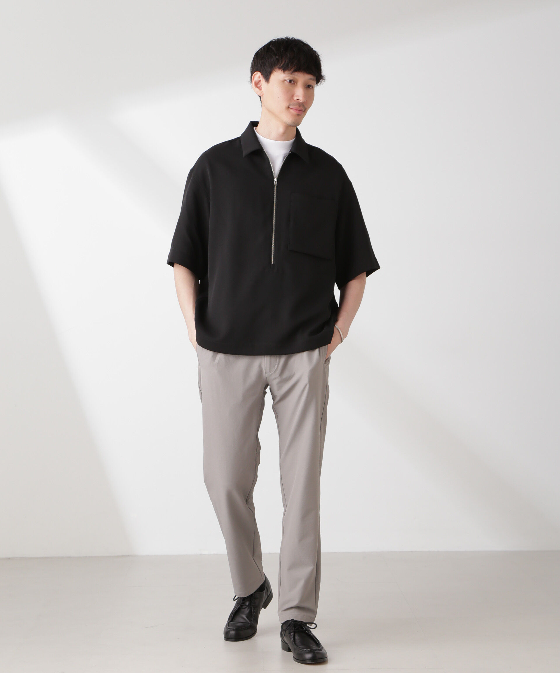 nano･universe「ハイストレッチスポーティーテーパードイージーパンツ」|チノ|