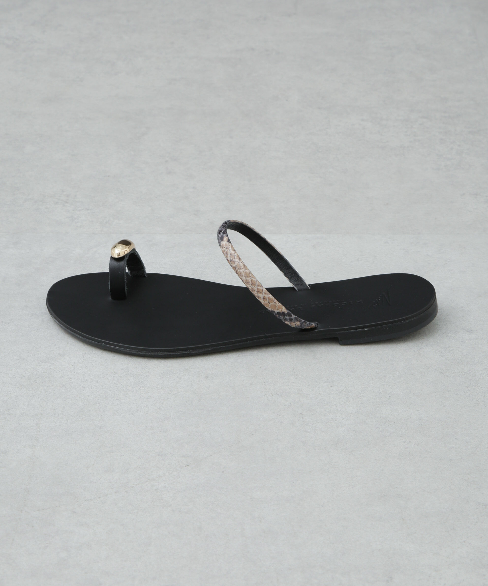 nano･universe「NICOLAS LAINAS/別注 メタルパーツ フラットサンダル」|サンダル|