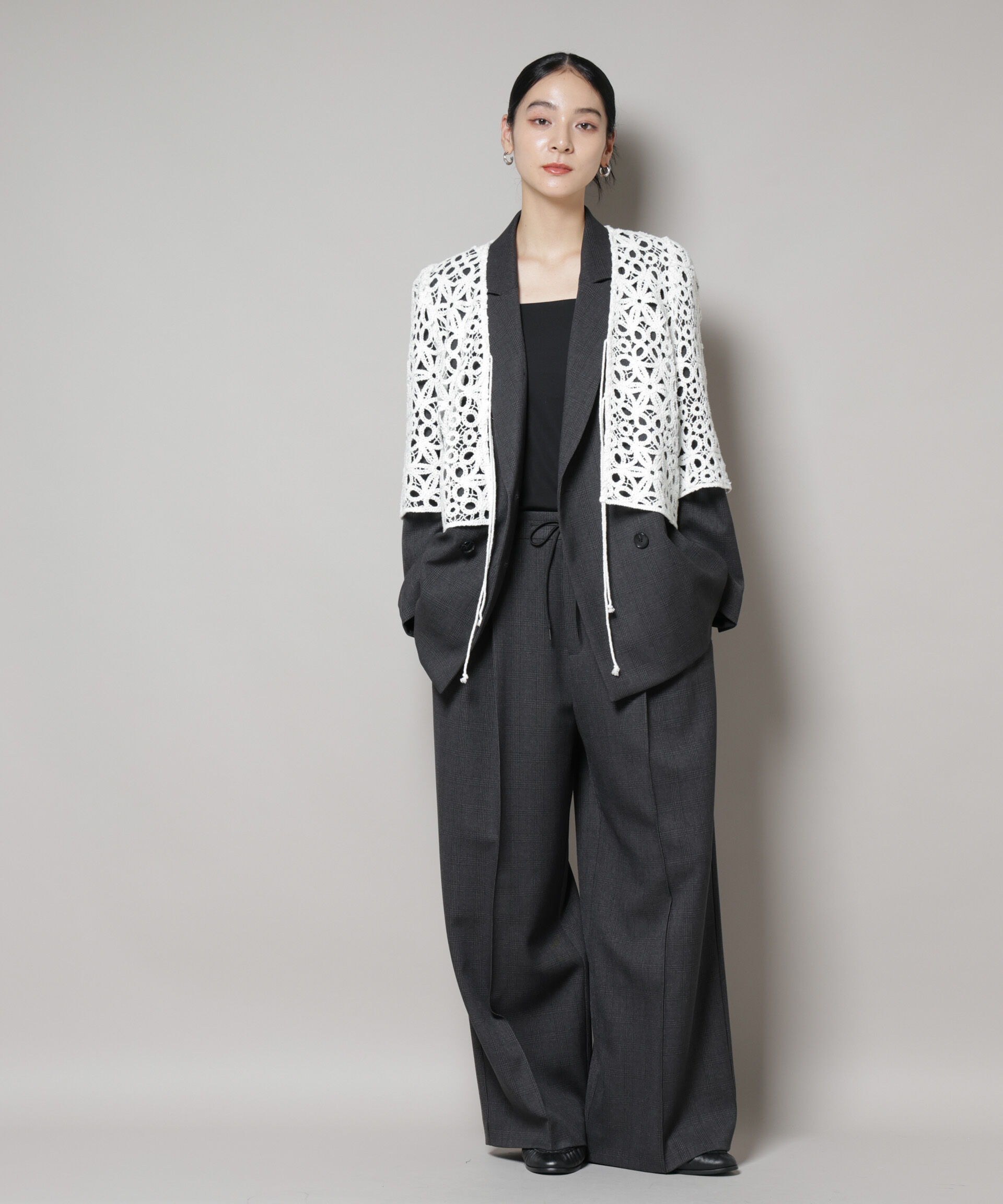 nano･universe「ストレッチサージチェックピンタックイージーワイドパンツ(セットアップ可)」|チノ|