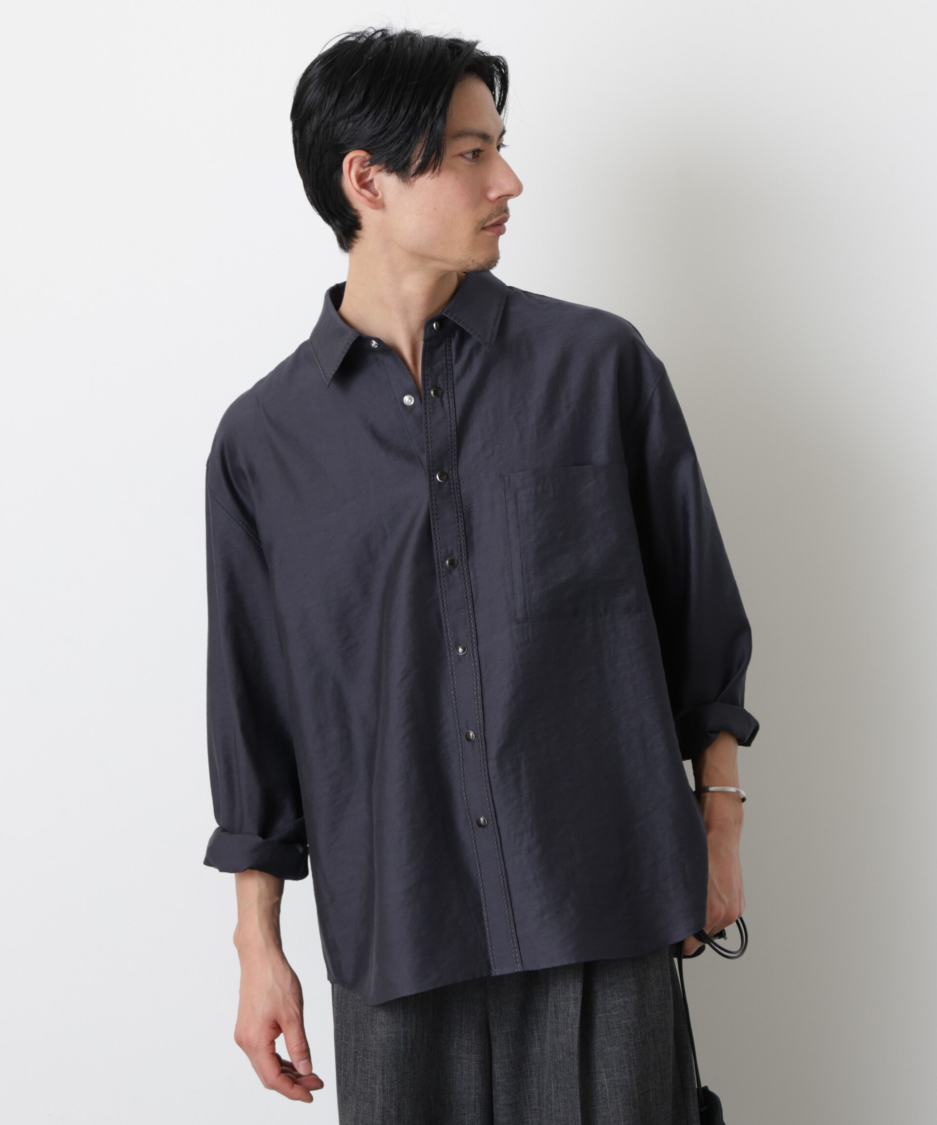 nano･universe「エンブロイダリーシルキーシャツ」|シャツ・ブラウス|