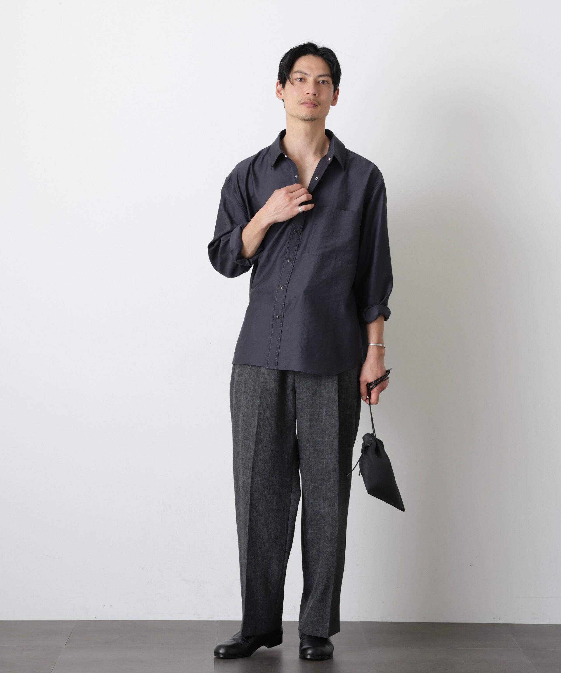 nano･universe「エンブロイダリーシルキーシャツ」|シャツ・ブラウス|