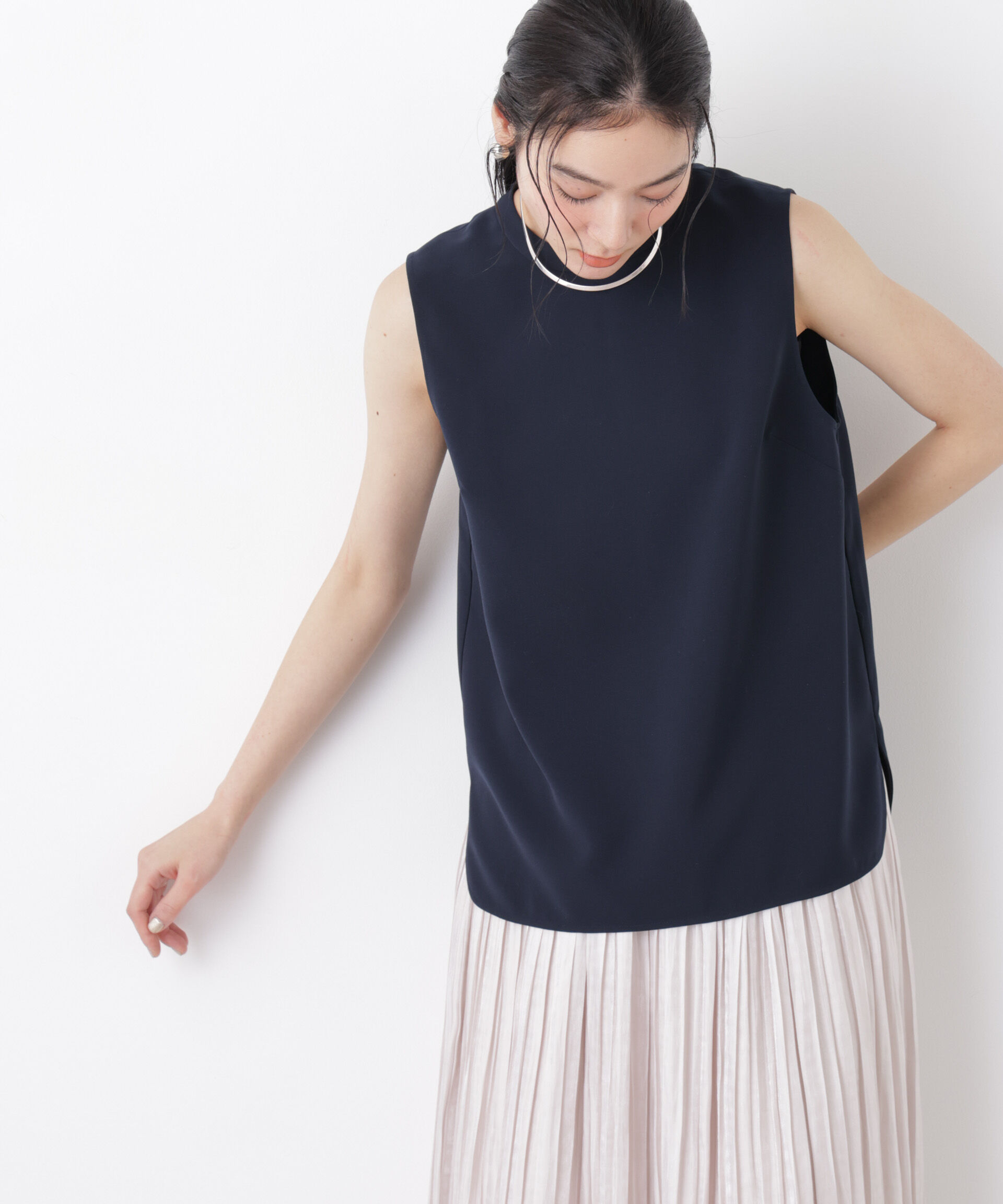 nano･universe「DressT/スタンドカラーノースリーブブラウス」|シャツ・ブラウス|