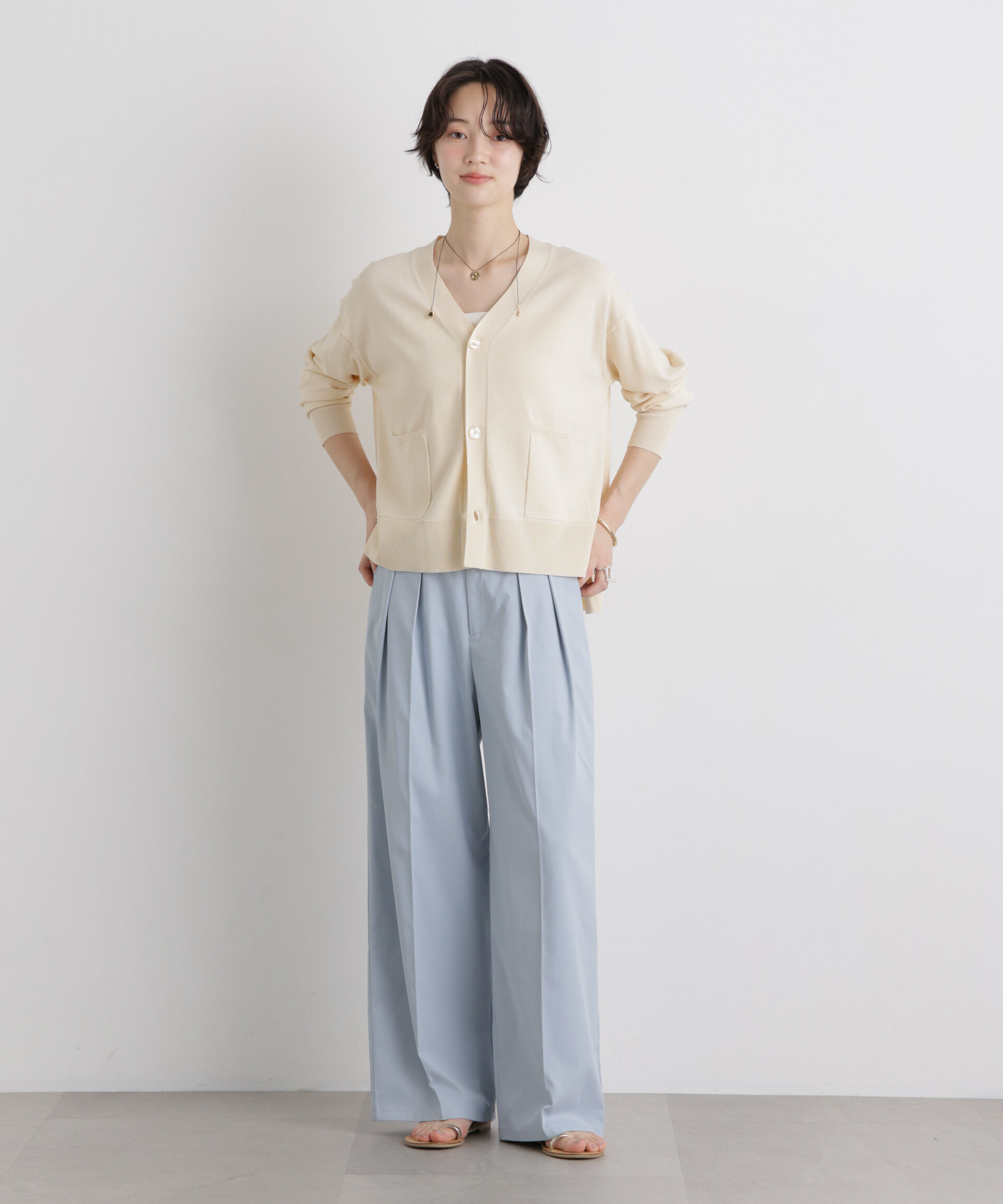 nano･universe「洗濯機洗い可UVカット接触冷感Vネックカーディガン」|ニット・セーター|