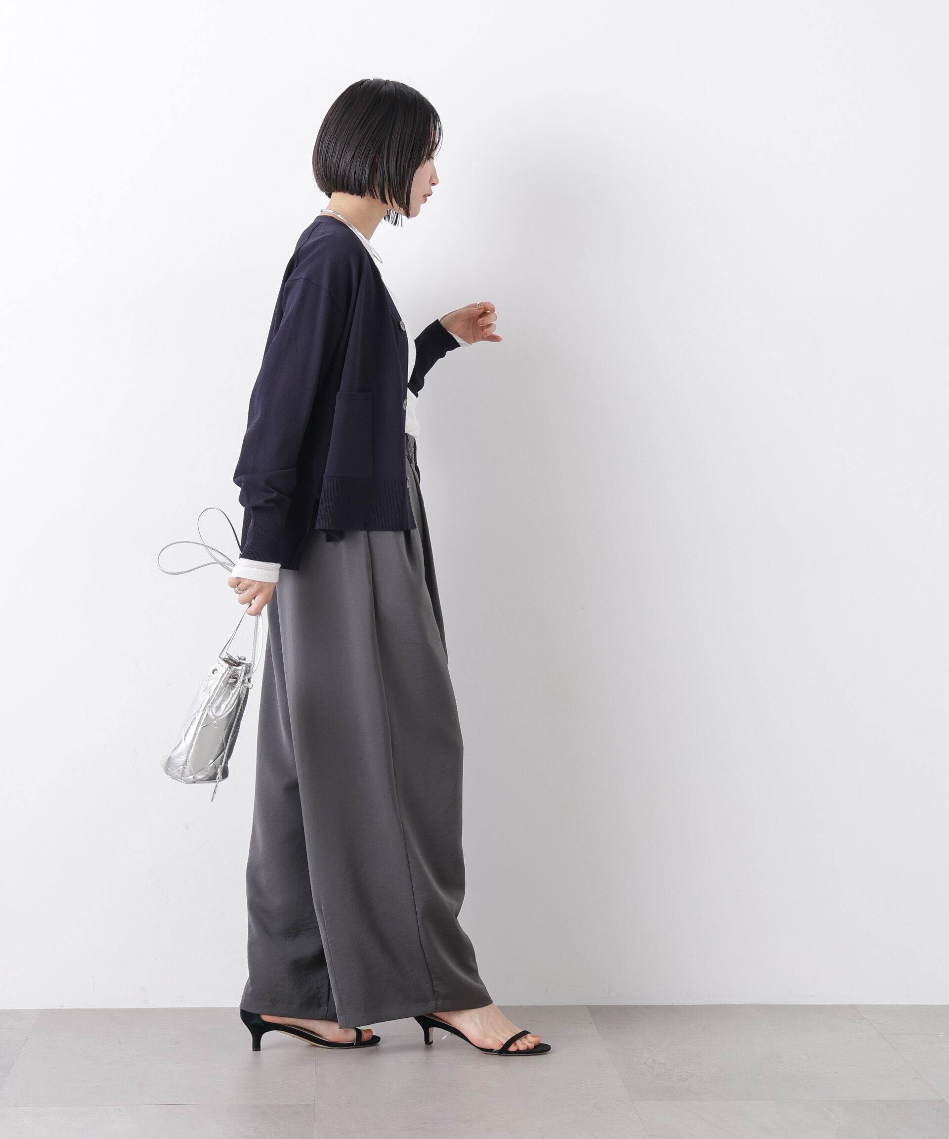 nano･universe「洗濯機洗い可UVカット接触冷感Vネックカーディガン」|ニット・セーター|