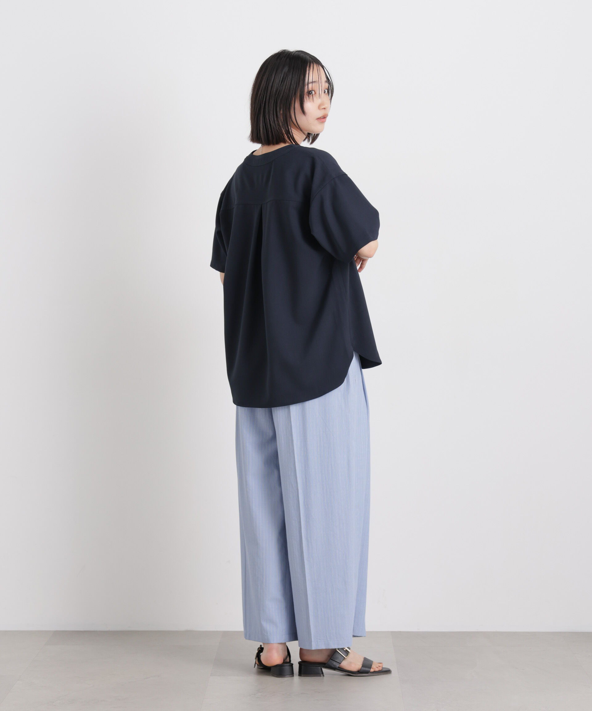 nano･universe「メランジストレッチポケットVネックブラウス(セットアップ可)」|シャツ・ブラウス|