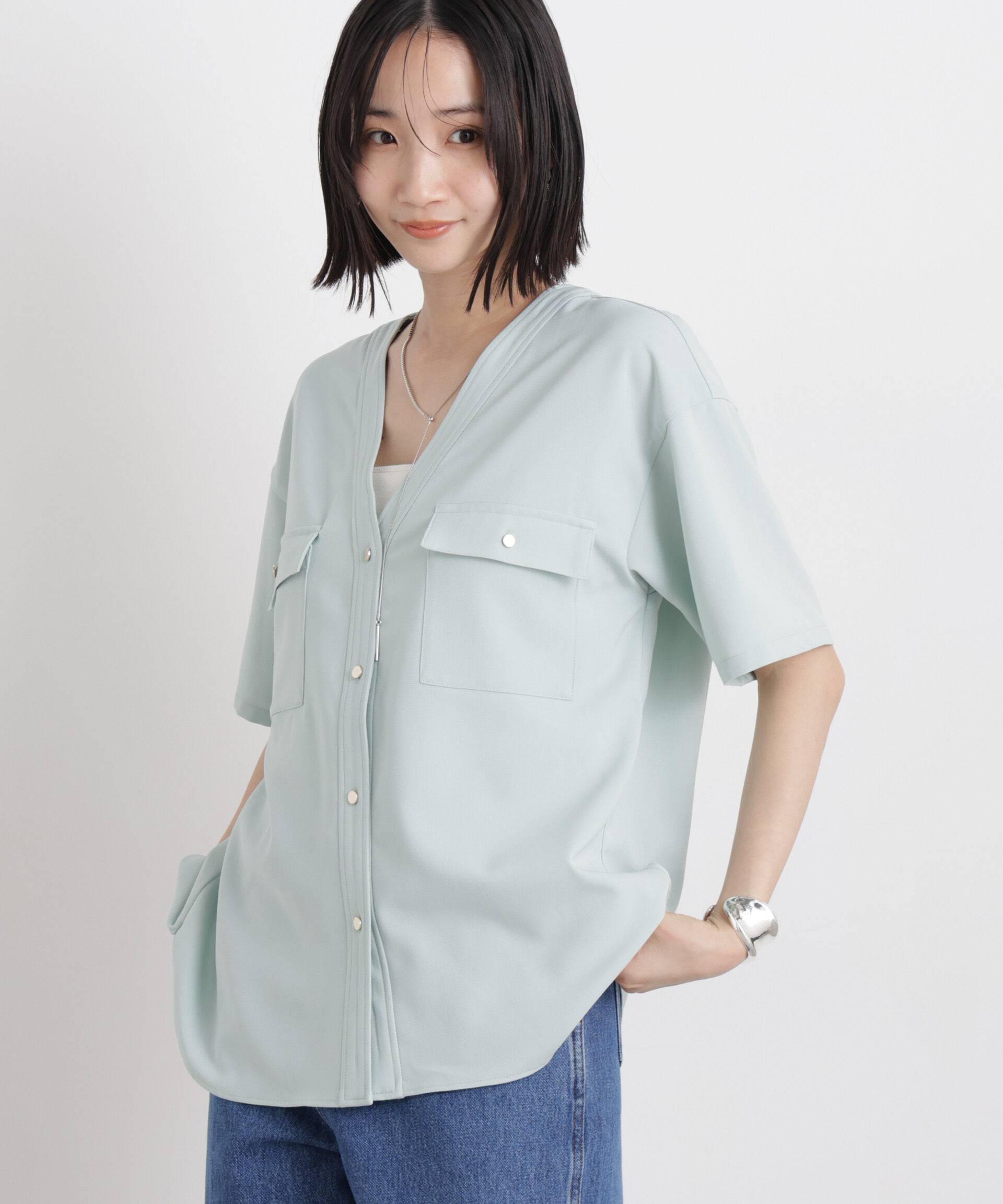 nano･universe「メランジストレッチポケットVネックブラウス(セットアップ可)」|シャツ・ブラウス|